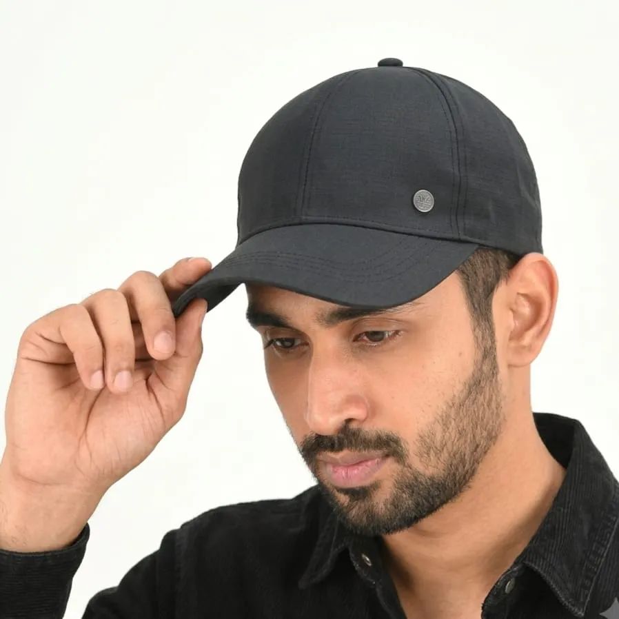The Onyx Crest Cap